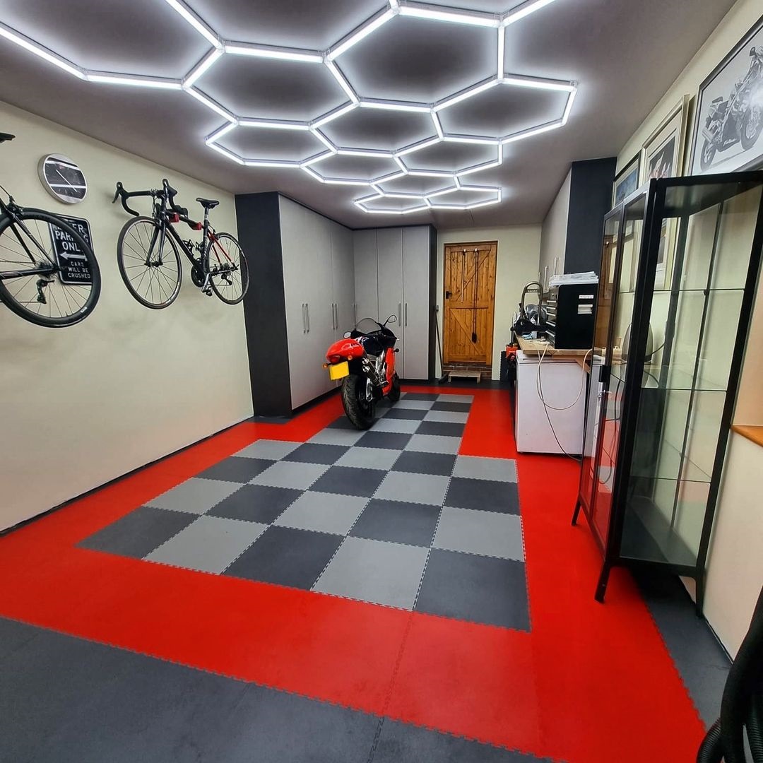 Hexagonal Garage Light 110-240 - Home Gym In Garage avis et prix